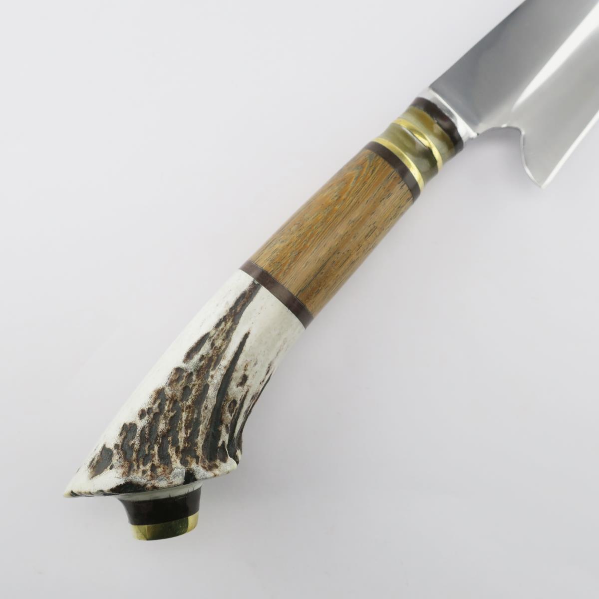 Premium deer antler handle knife with a durable stainless steel blade, perfect for hunting, camping, and outdoor activities. This handcrafted knife combines rustic aesthetics with modern functionality, ideal for collectors and enthusiasts.